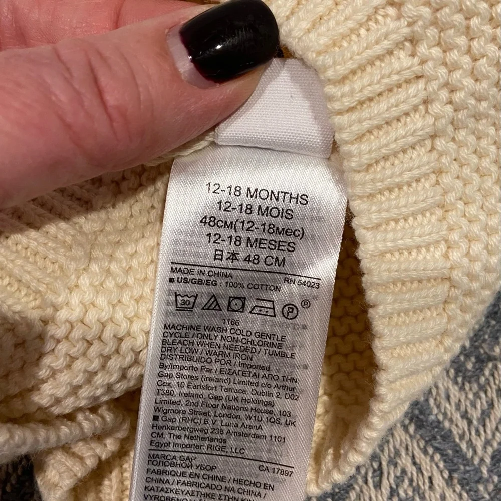 GAP Cream Knit Hat with Bear Ears